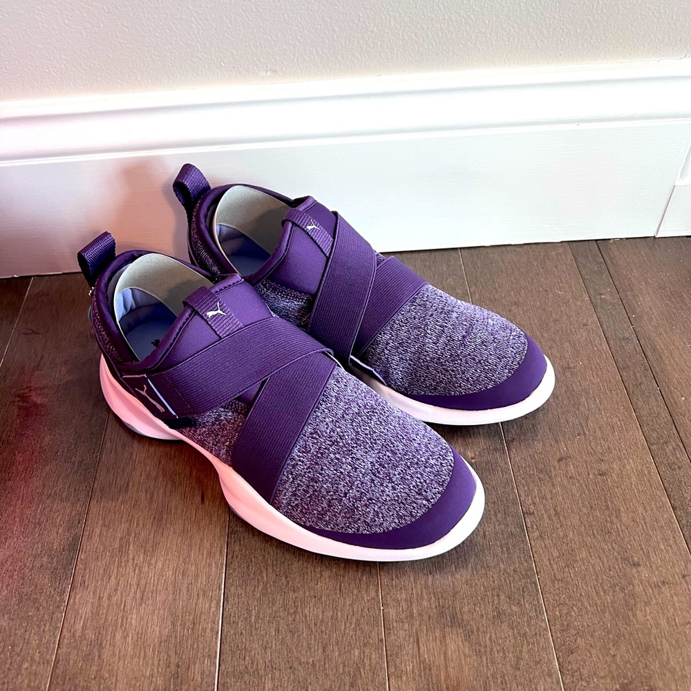 Puma Dare AC, purple size 7.5